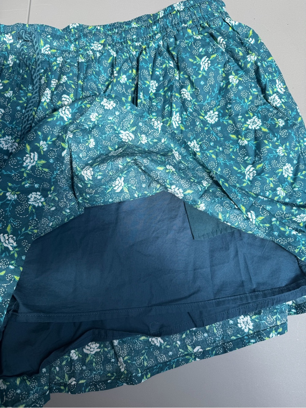 Old Navy Drawstring Short | Sz 2x - Picture 5 of 10
